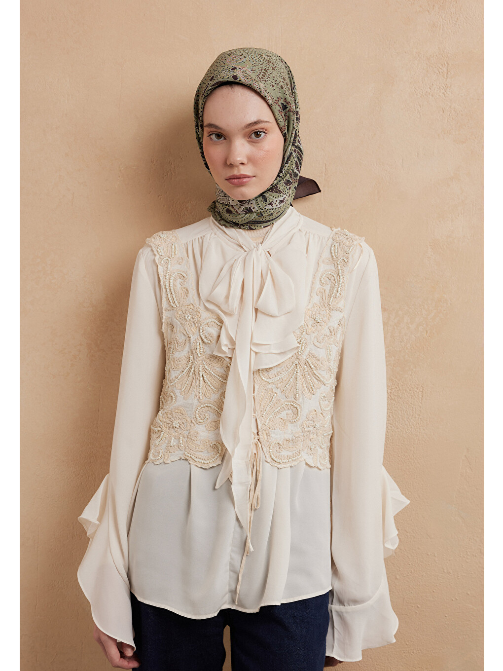 Kahverengi Eliza Desen Pamuk İpek Eşarp Kahve-3