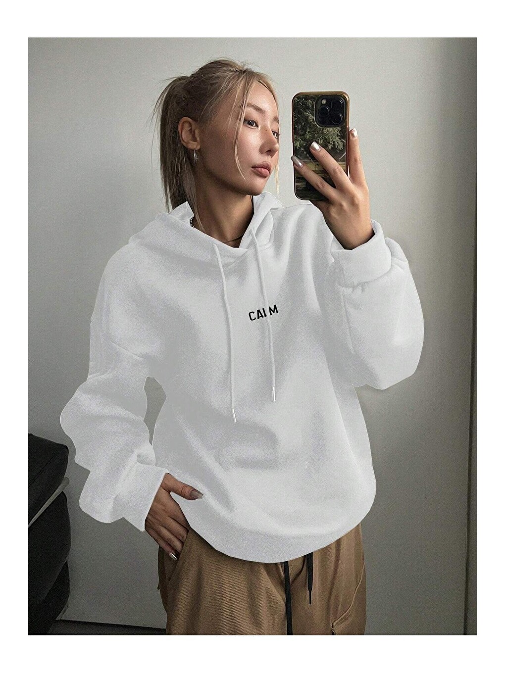 Kadın Beyaz Calm Growth Baskılı Oversize Kapüşonlu Sweatshirt-1