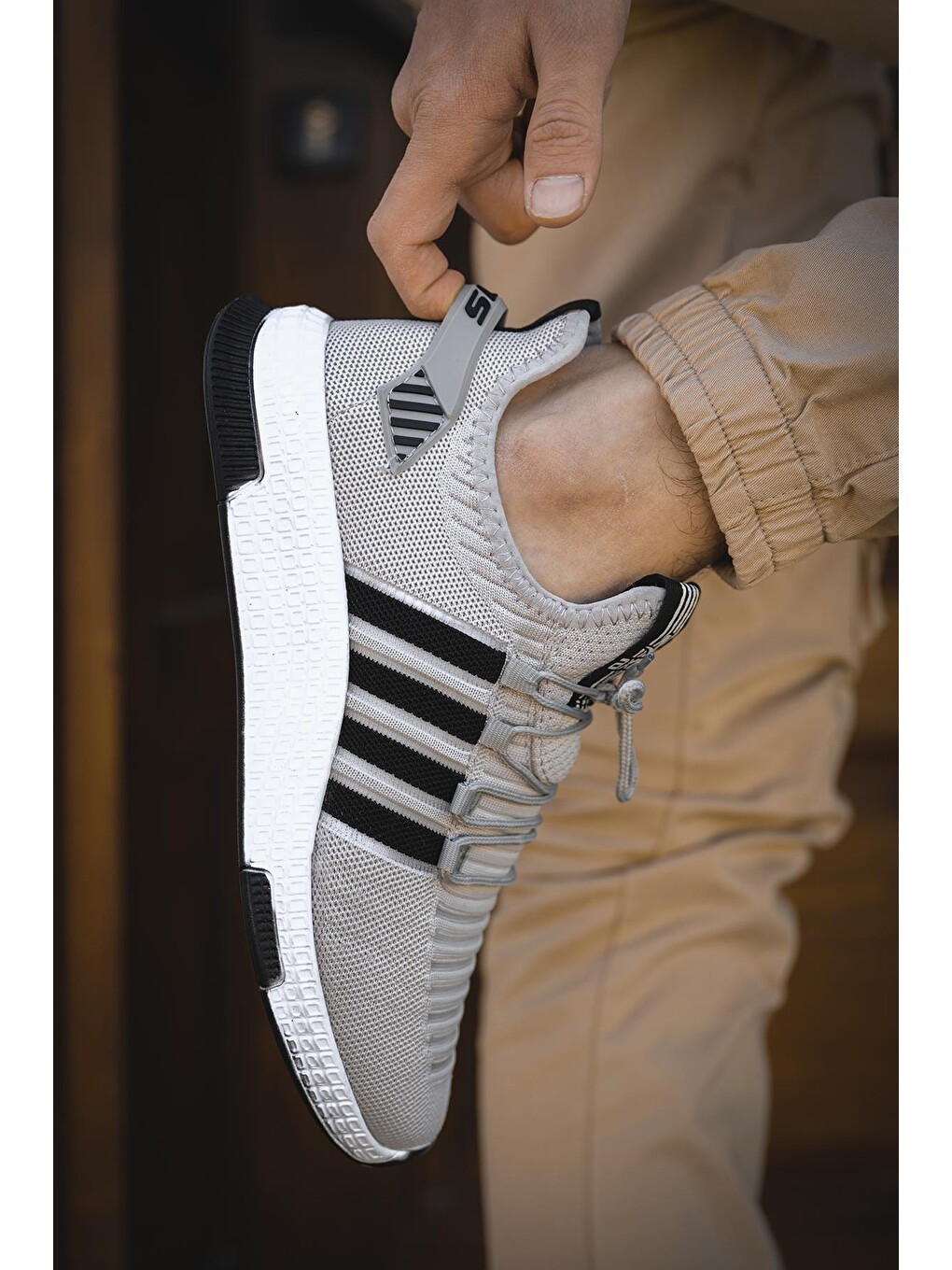 Gri Ald Şerit Detaylı Kalın Taban Erkek Sneaker-2
