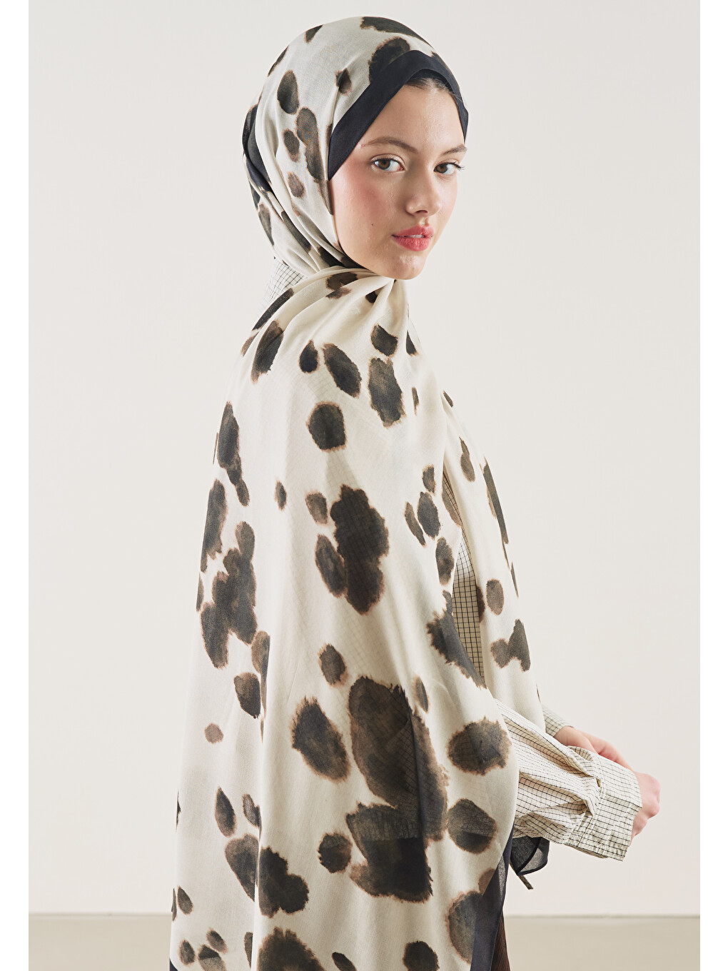 Cow Print Desen Rami Şal Bej-1
