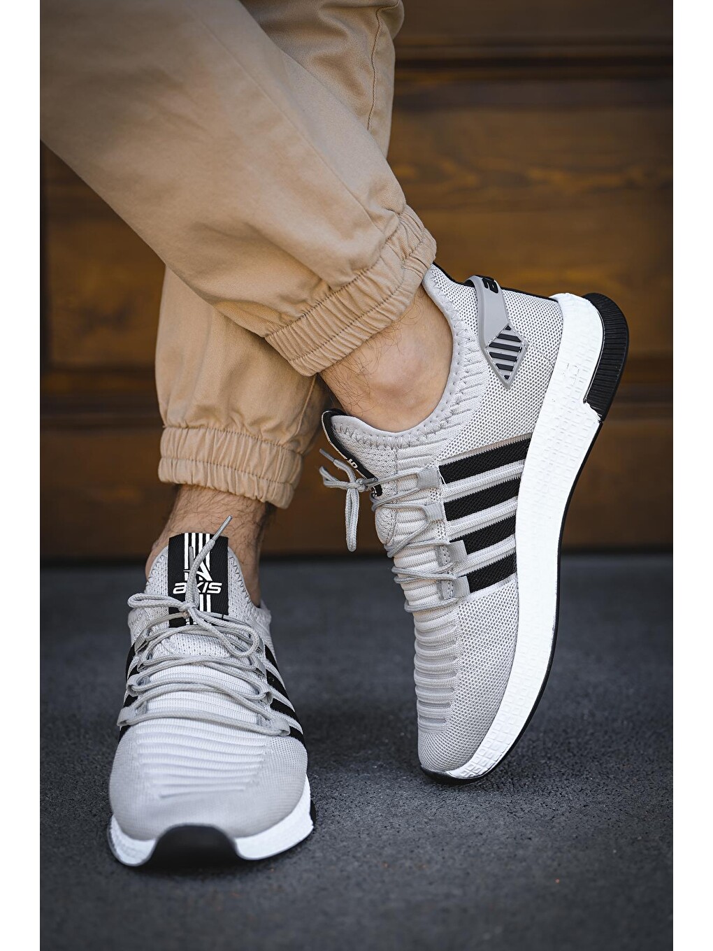 Gri Ald Şerit Detaylı Kalın Taban Erkek Sneaker-4