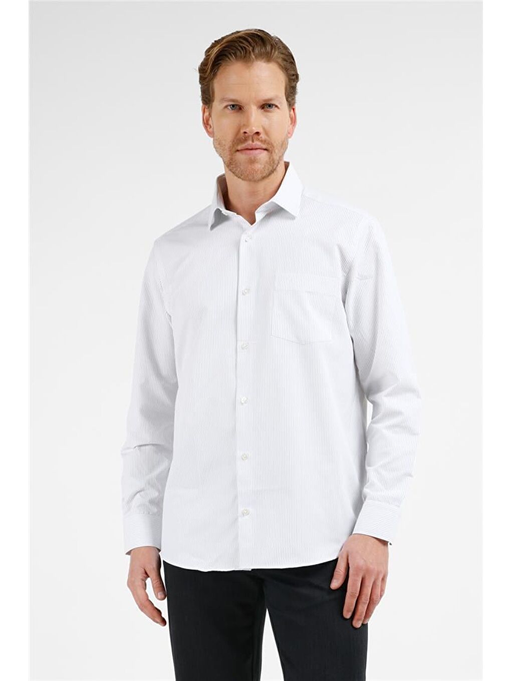 Optik Beyaz  Sert Yaka Uzun Kol Cepli Comfort Fit Pamuklu Gömlek 1004255227