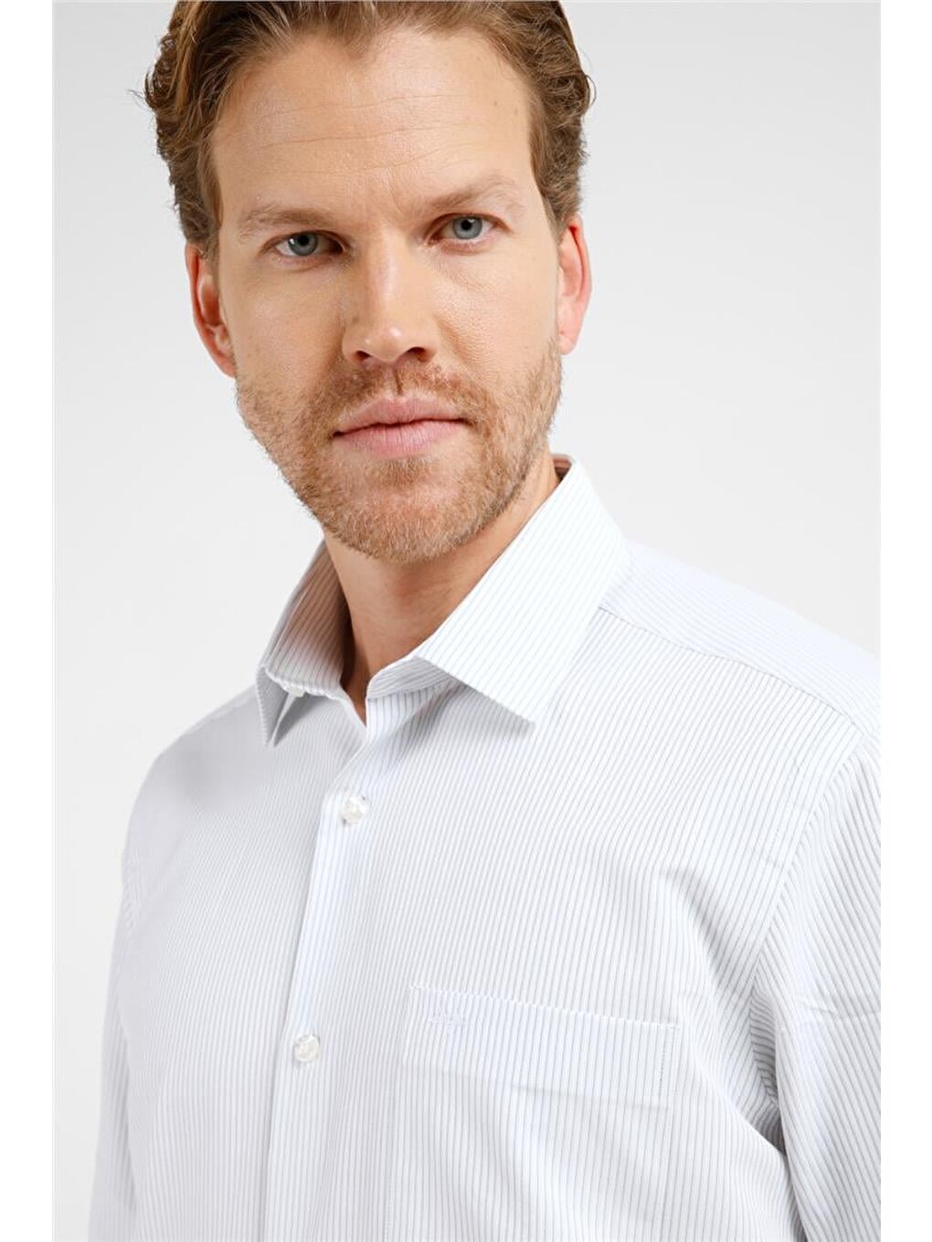 Optik Beyaz  Sert Yaka Uzun Kol Cepli Comfort Fit Pamuklu Gömlek 1004255227-3
