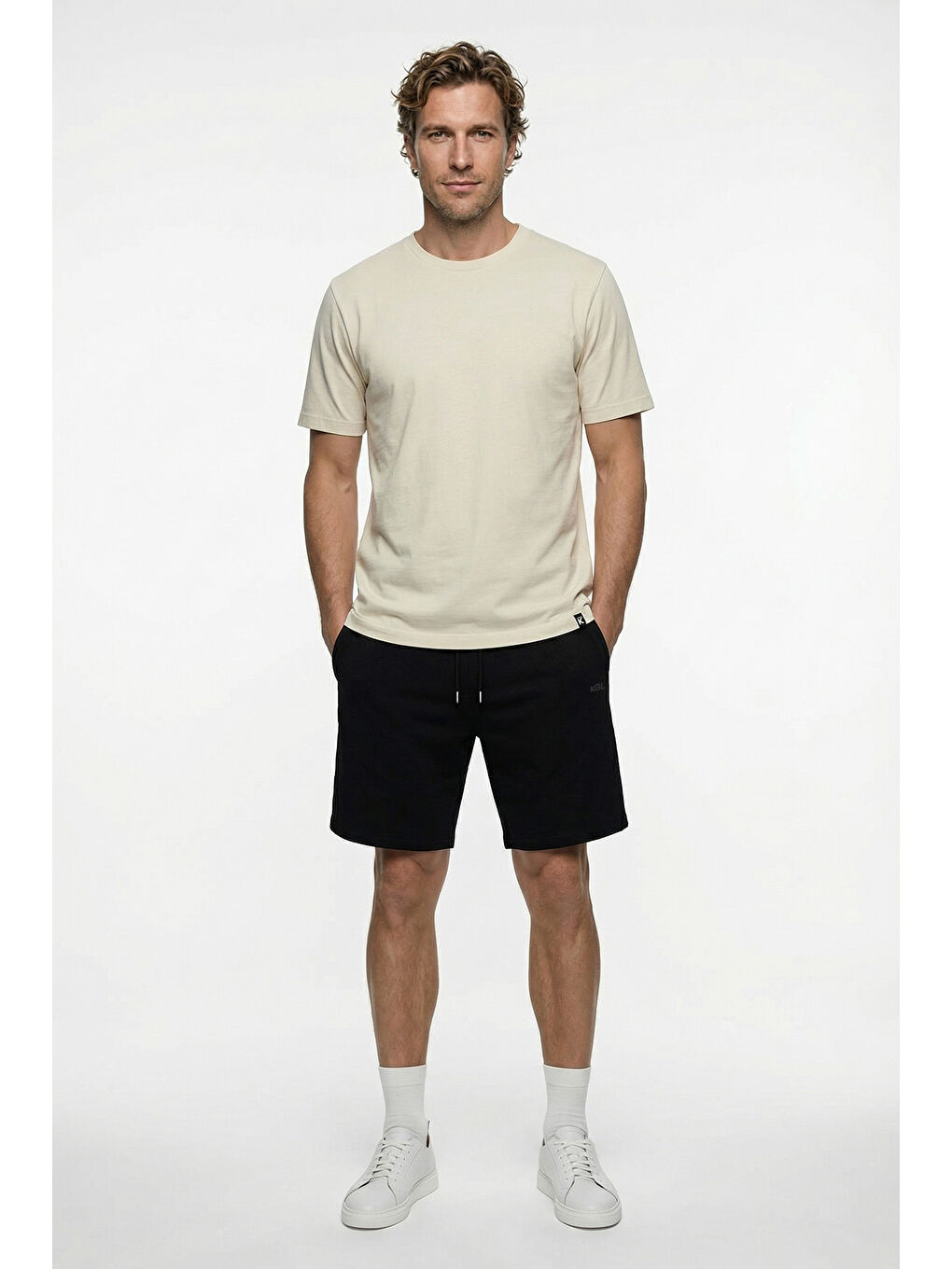 Ekru Bisiklet Yaka Regular Fit Nefes Alabilen Pamuk Tişört-2