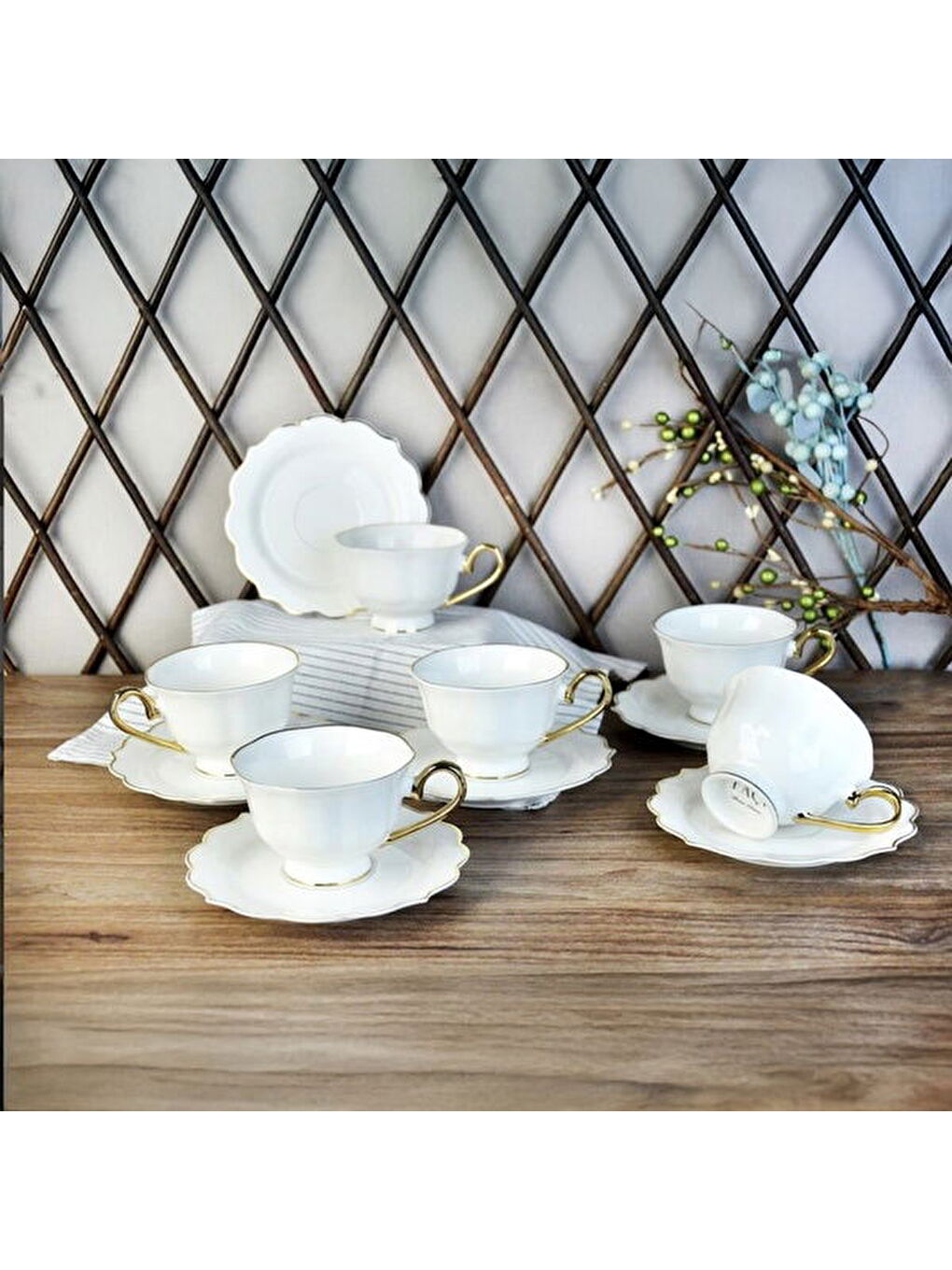 Stella Porselen 6'lı Gold Kulplu Kahve Fincanı - Beyaz / Altın