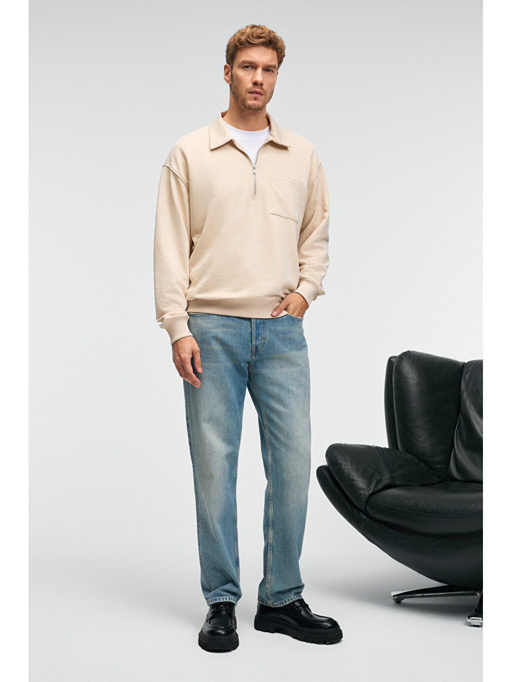 August Erkek %100 Pamuk Yarım Fermuarlı Yakalı Cepli Süs Etiketli Bej Sweatshirt-1