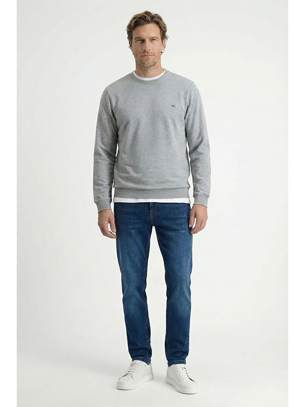 Gri Bisiklet Yaka Regular Fit Pamuklu Basic Sweatshirt-1