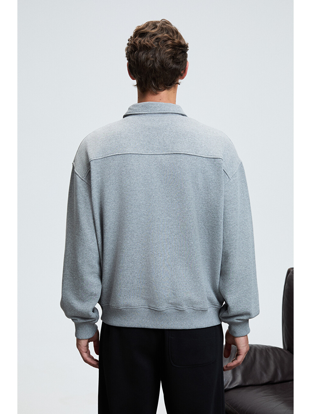 August Erkek %100 Pamuk Yarım Fermuarlı Yakalı Cepli Süs Etiketli Gri Melanj Sweatshirt-4