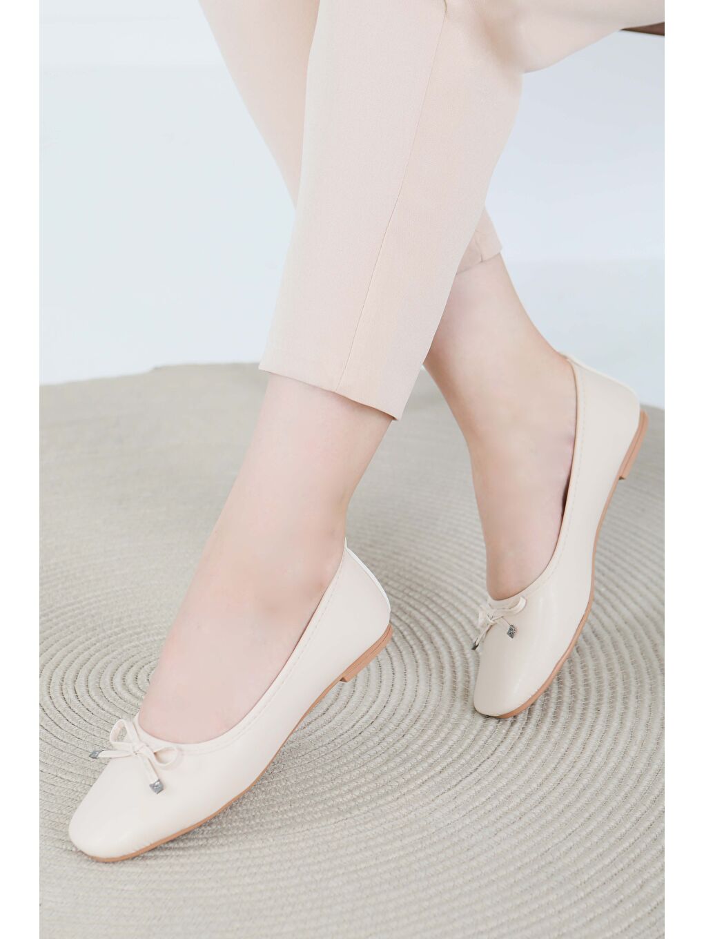 Ekru Kadın Krem Fiyonklu Babet - 27476-5