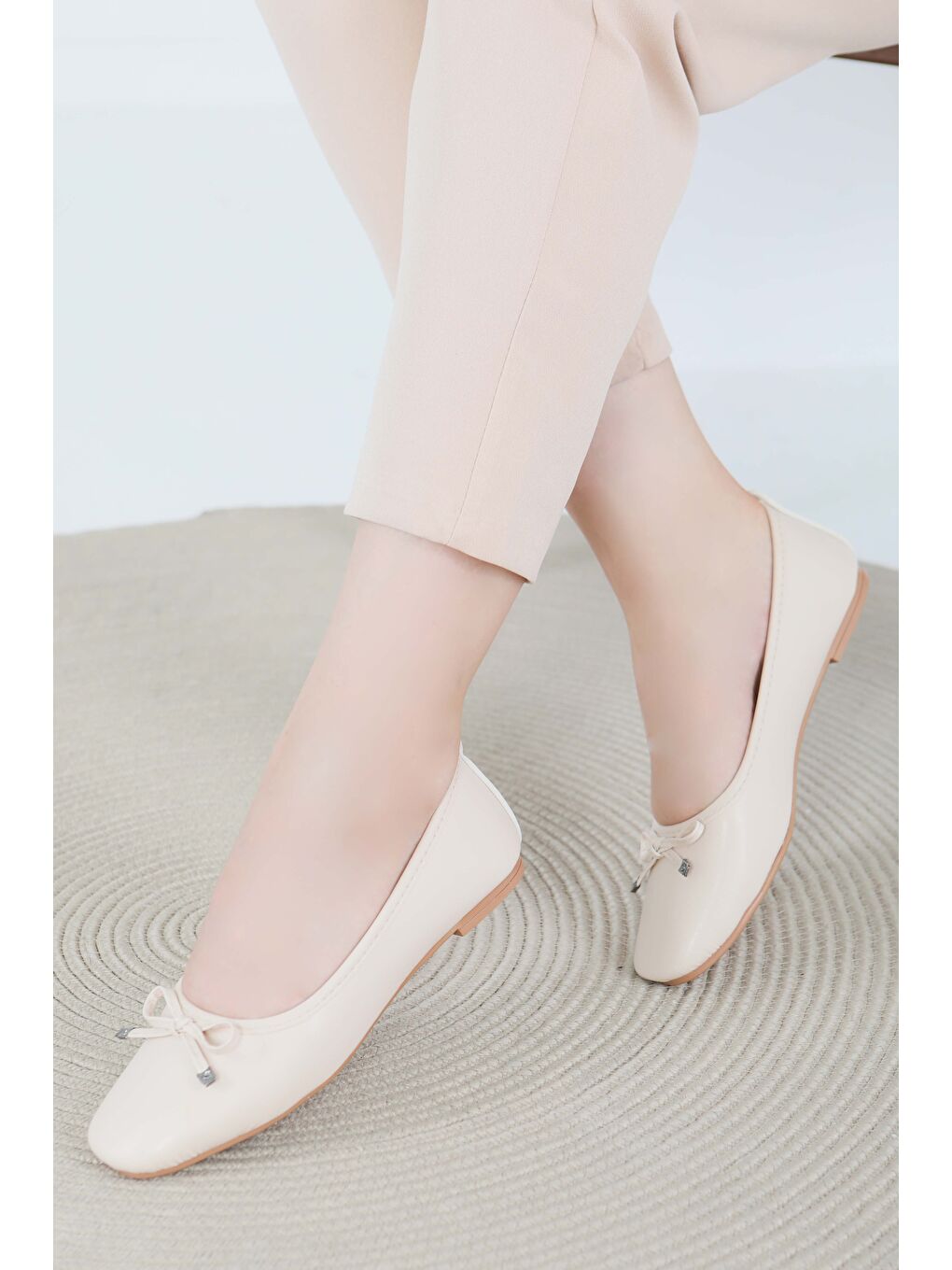 Ekru Kadın Krem Fiyonklu Babet - 27476-6