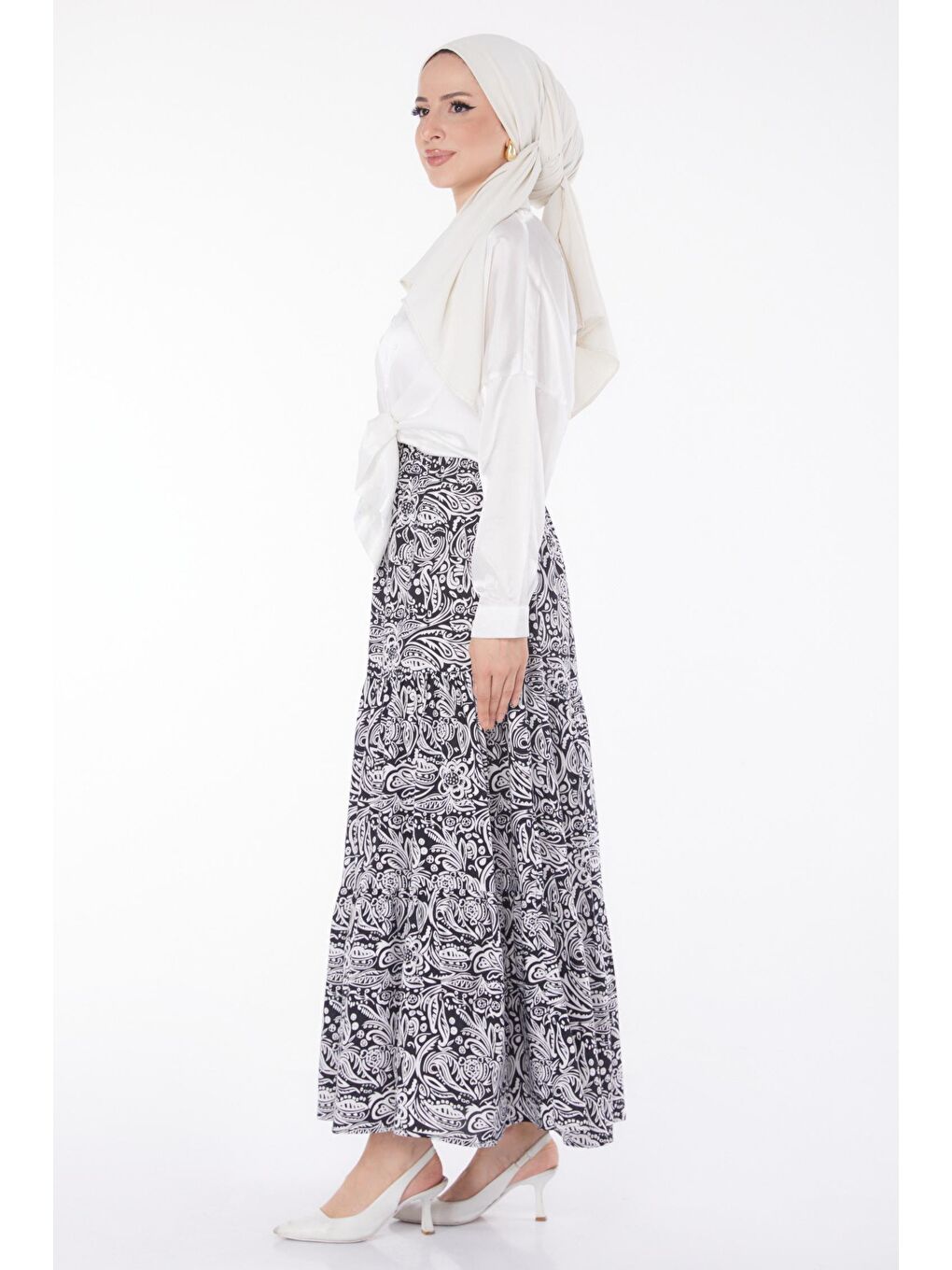 Orta Kadın Beyaz Desenli Etek - 25793-3