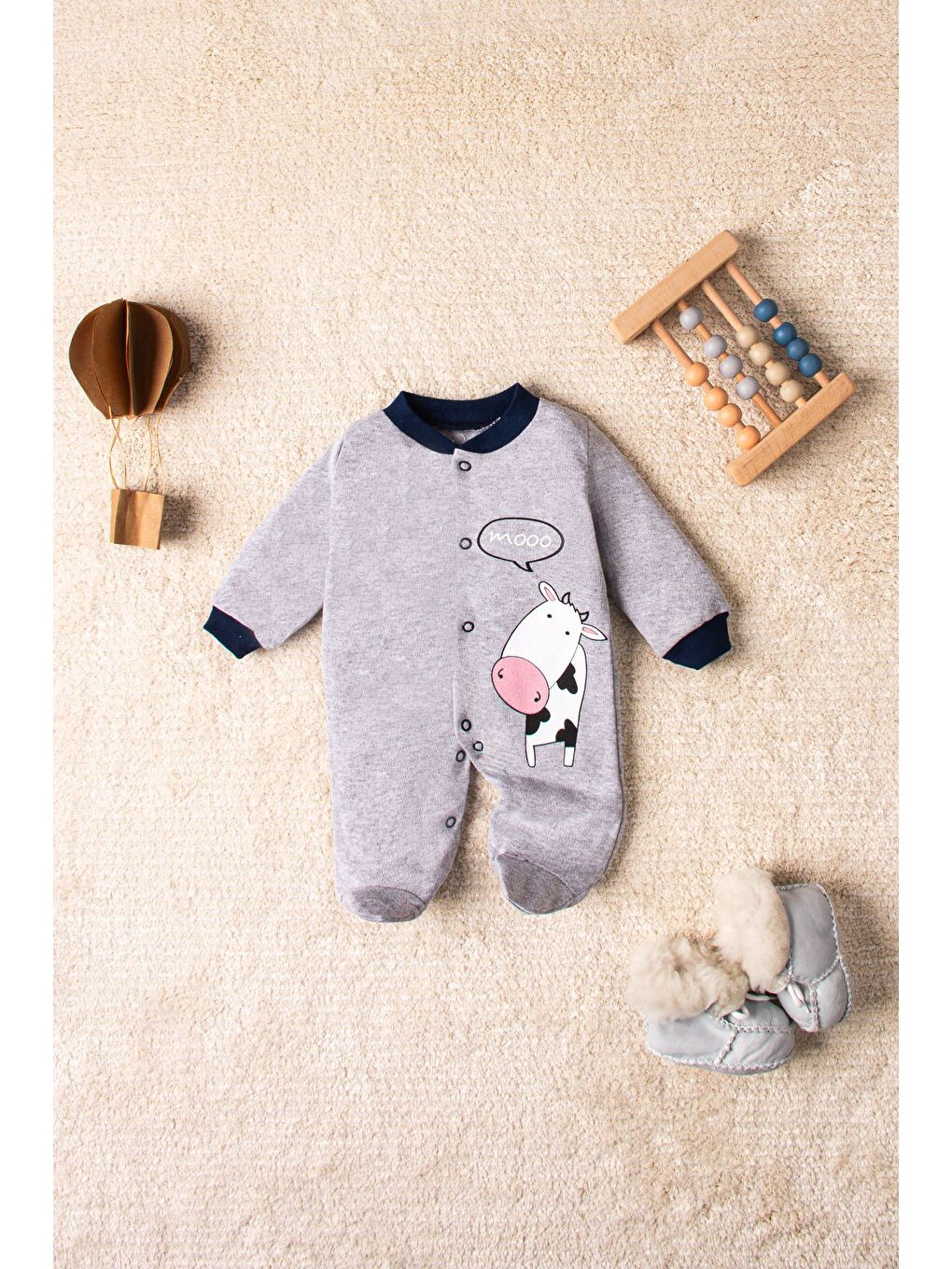 Beyaz Bebek 3'lü Tulum Set Kuzu İnek Desenli Set-1