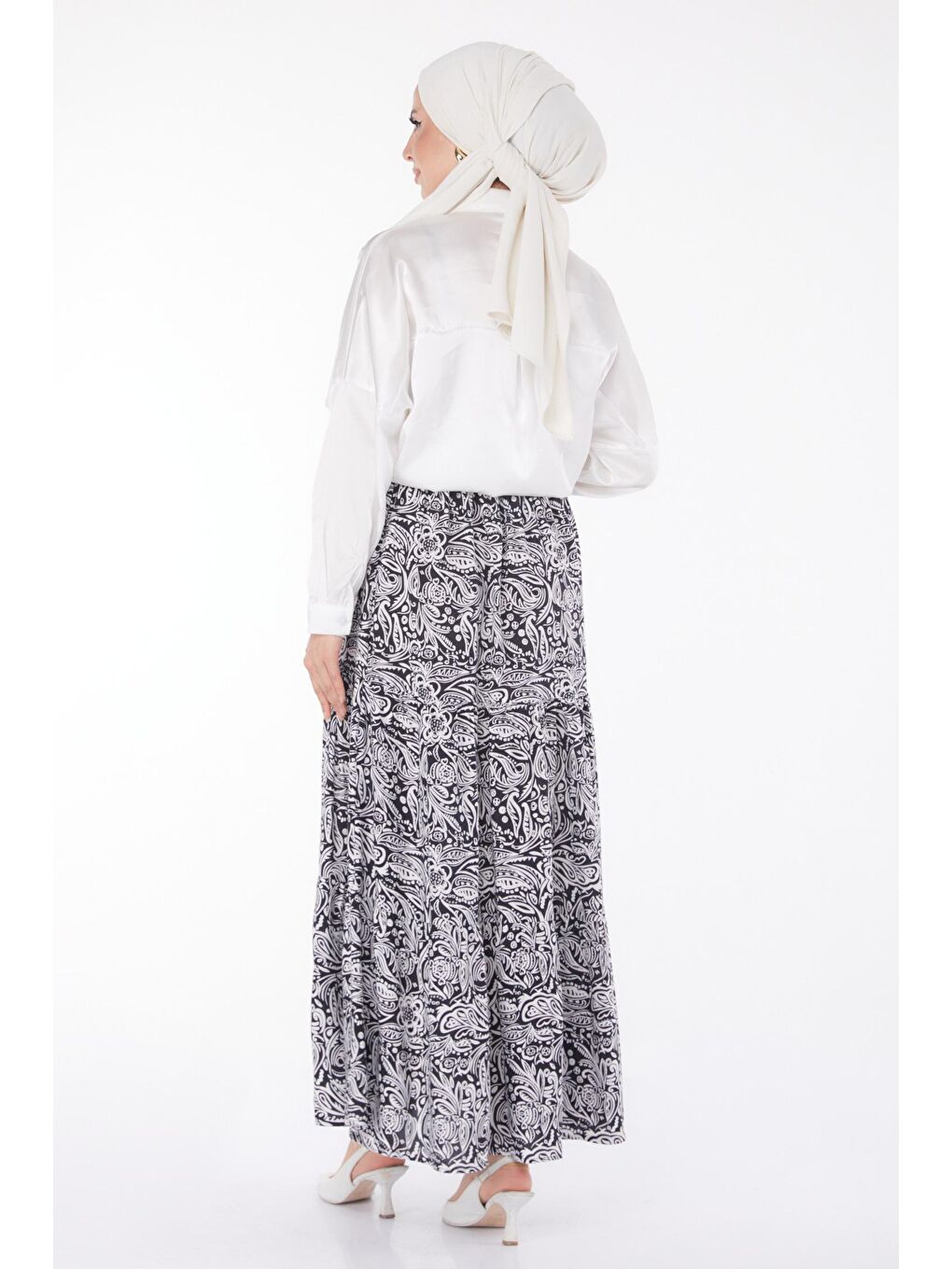 Orta Kadın Beyaz Desenli Etek - 25793-4