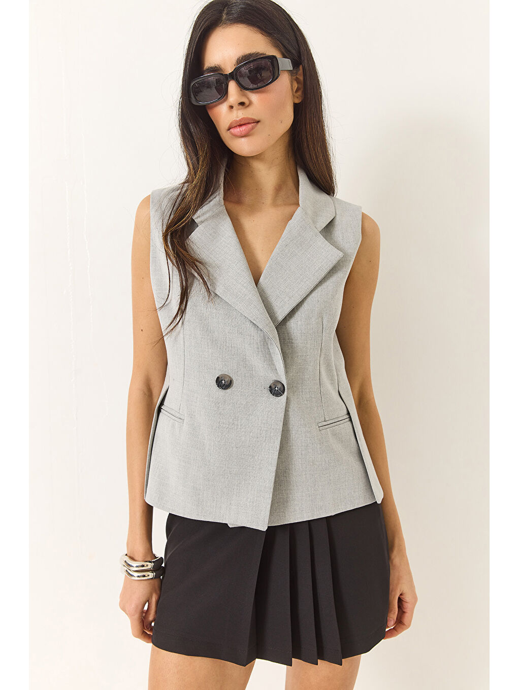 Gri Kadın Şal Yaka Asimetrik Kesim Yelek-3