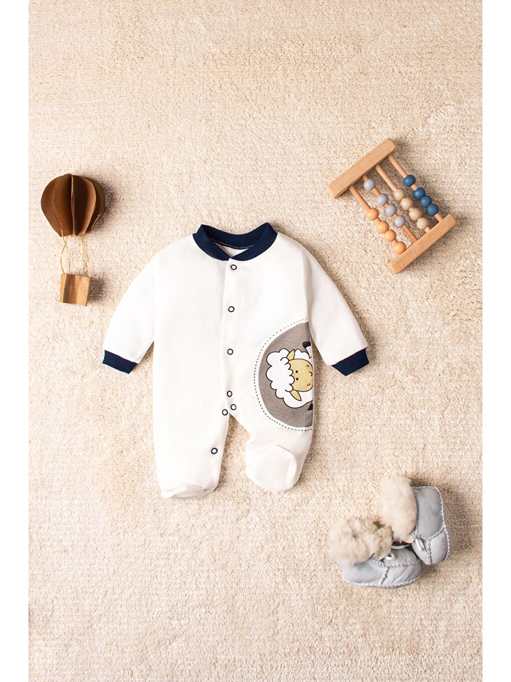 Beyaz Bebek 3'lü Tulum Set Kuzu İnek Desenli Set-2