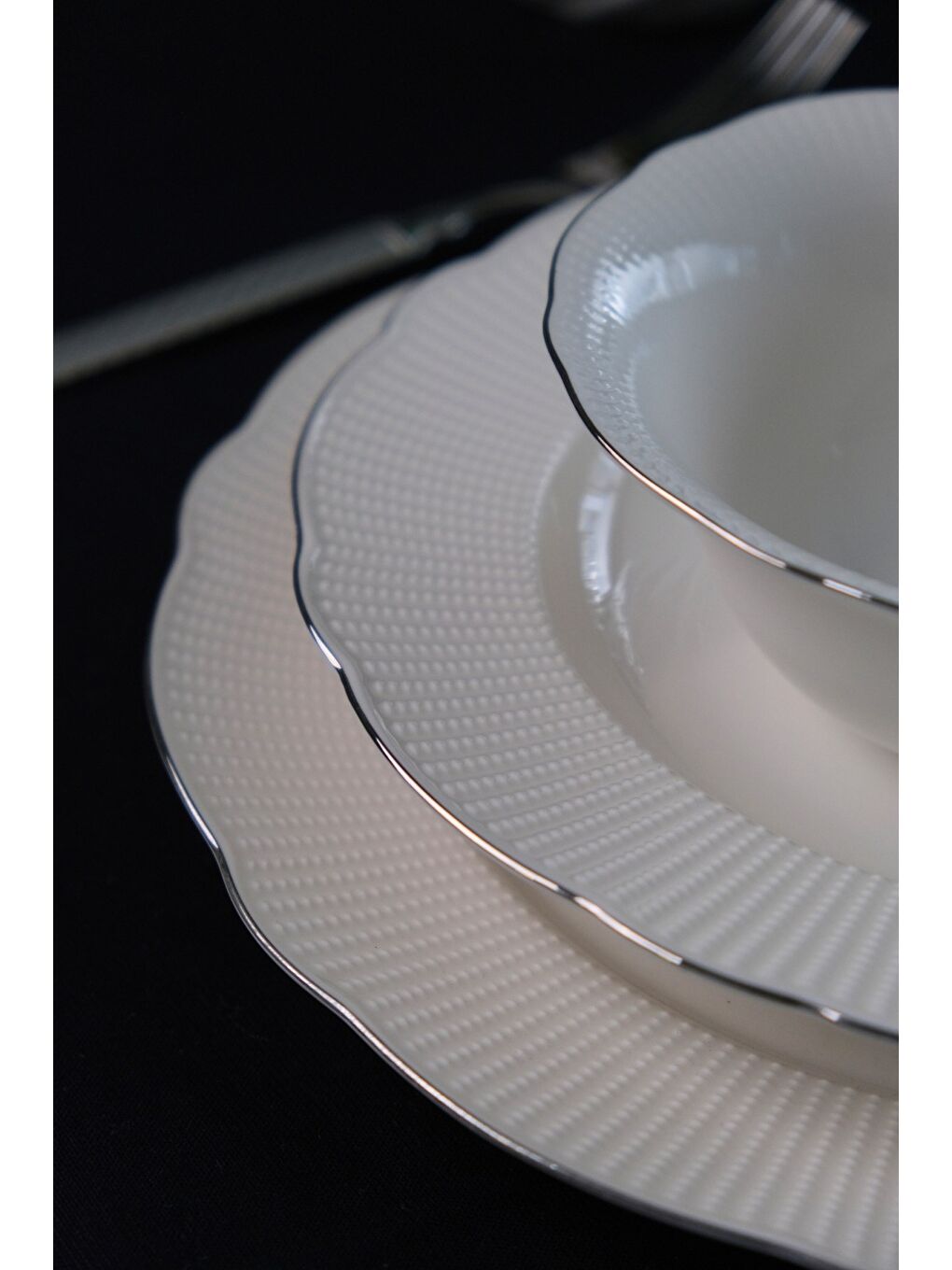 Beyaz Porselen İlay Yemek Takımı Platin Yaldızlı 6 Kişilik 24 Parça-2