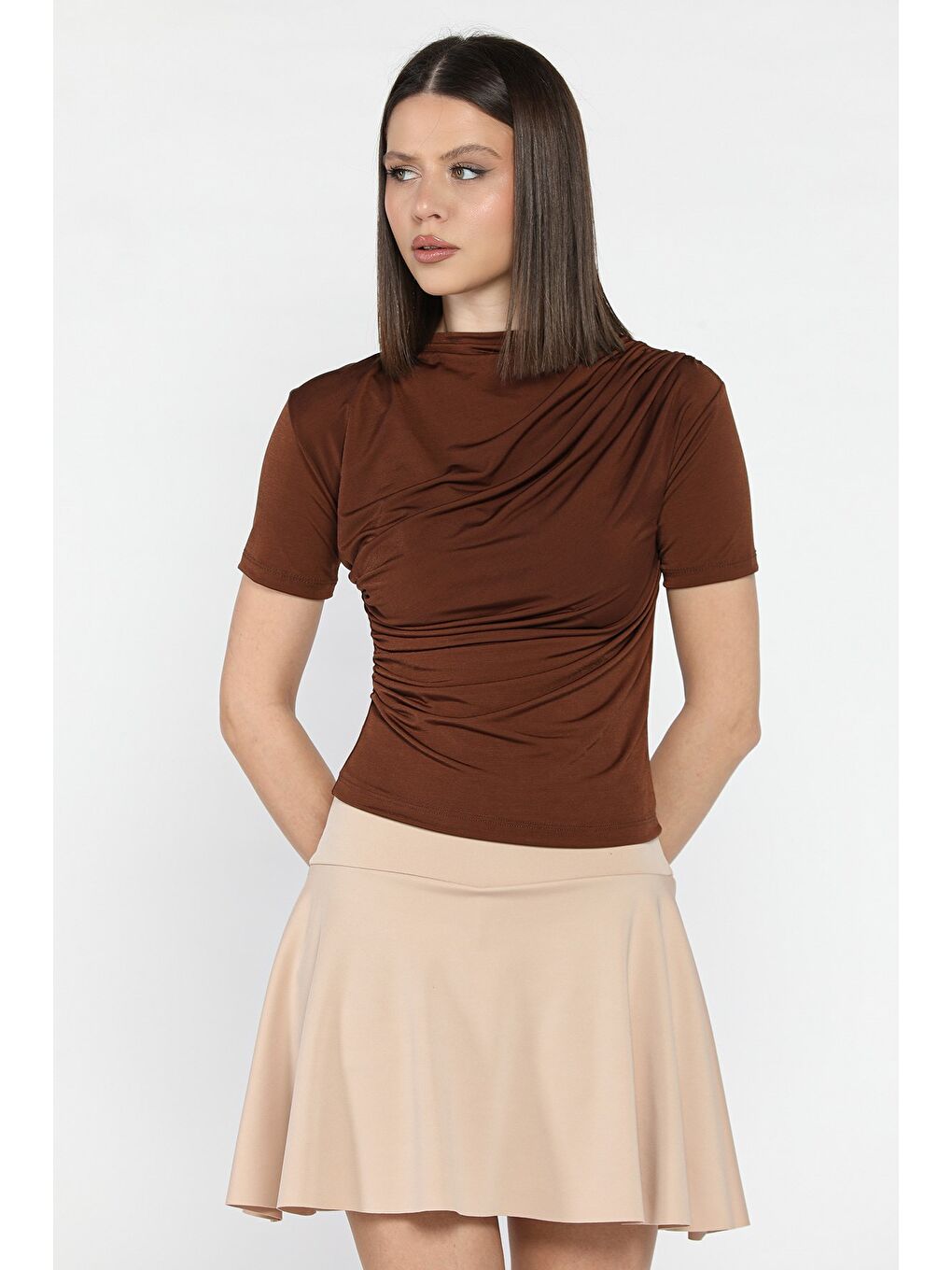 Kahverengi Kadın Omuz Ve Bel Drapeli Kısa Kol Bluz-1