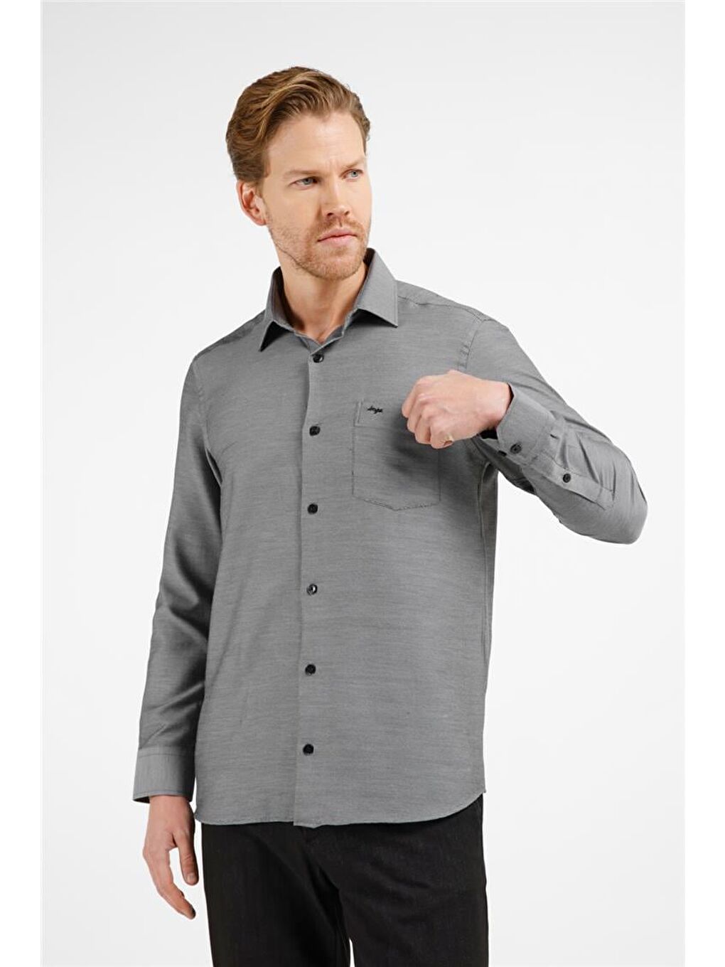 Siyah  Sert Yaka Uzun Kol Cepli Comfort Fit Pamuklu Gömlek 1004255223-2