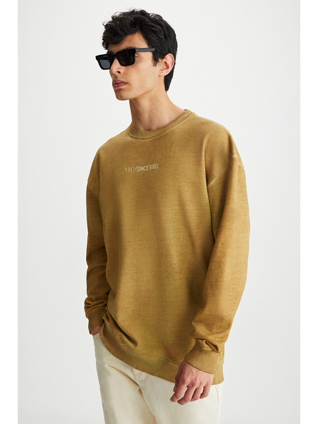 Erkek Bisiklet Yaka İçi Polarlı Baskı Detaylı Yıkamalı Bej Sweatshirt-2
