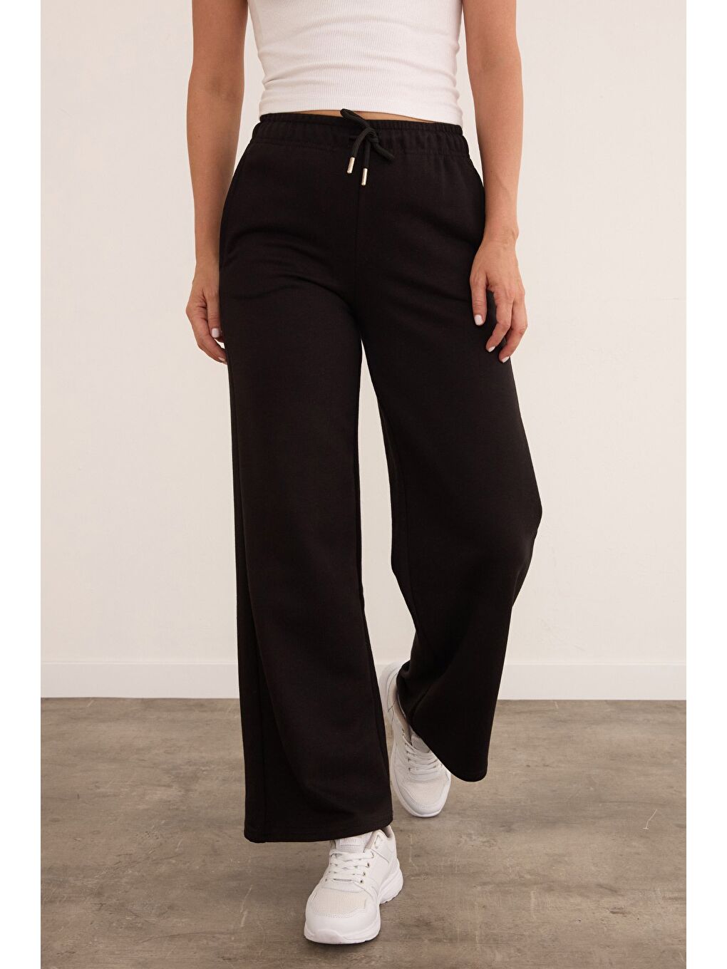 Siyah Beli Bağcıklı Palazzo Eşofman Altı-2