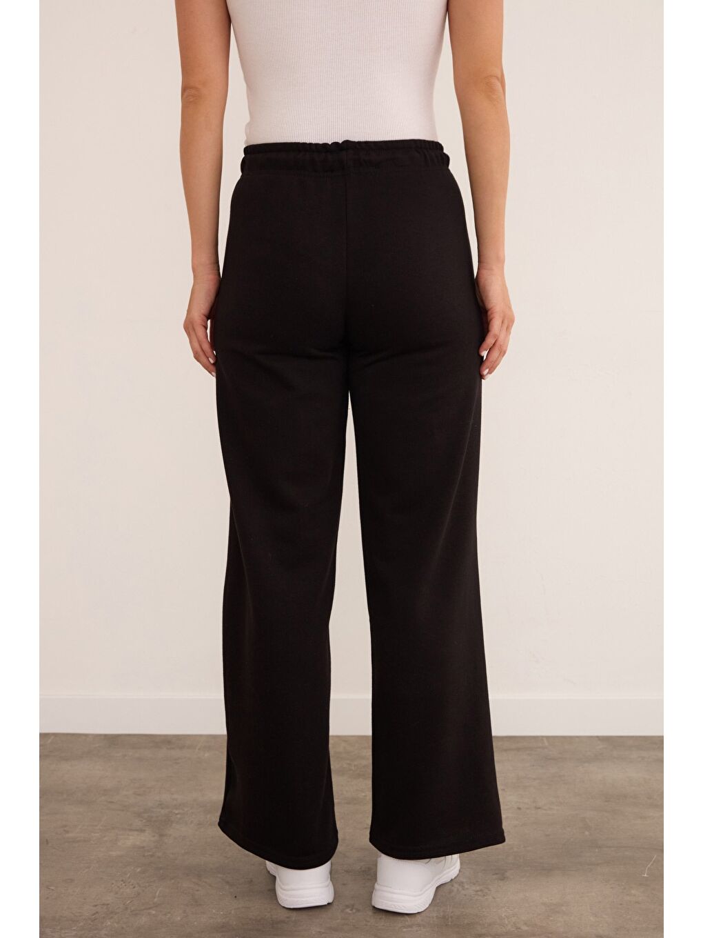 Siyah Beli Bağcıklı Palazzo Eşofman Altı-3