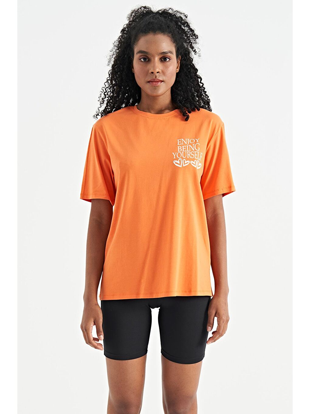 Veryperi Canlı Turuncu Oranj Ön Arka Baskılı O Yaka Kol Kesikli Oversize Kadın T-Shirt - 02267