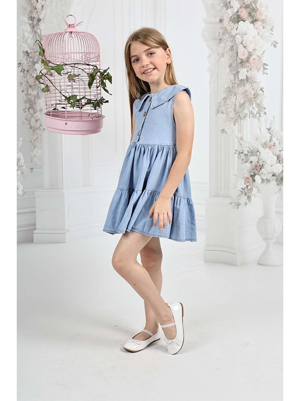 Mavi Kız Çocuk 3 Düğmeli-Kolsuz-Pile Etekli Jean Elbise 12200-3