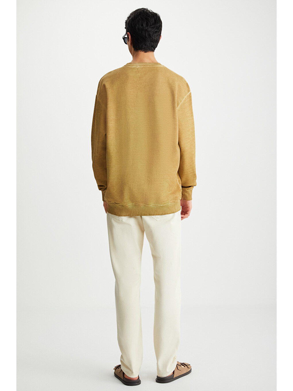 Erkek Bisiklet Yaka İçi Polarlı Baskı Detaylı Yıkamalı Bej Sweatshirt-4