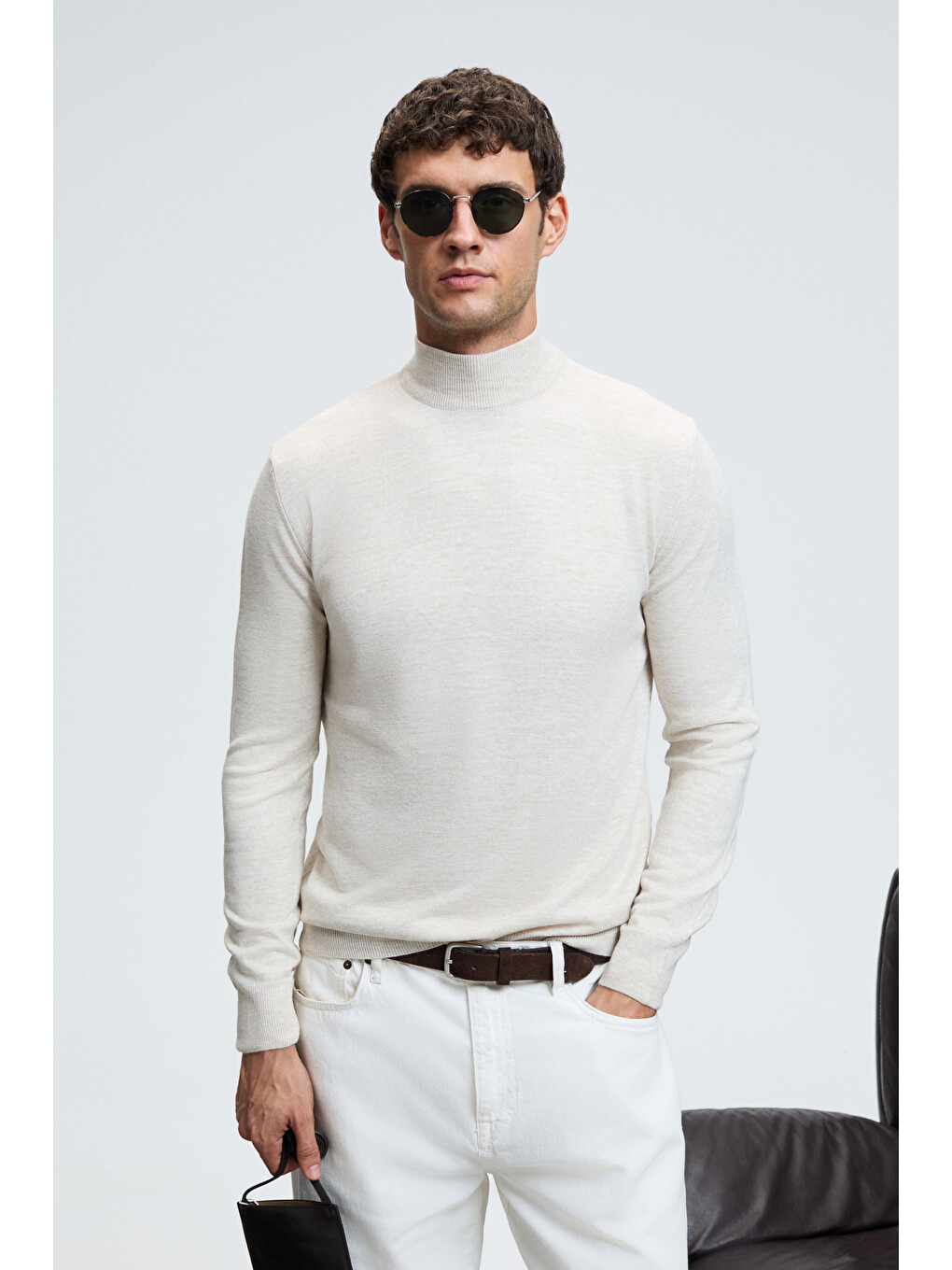 Rebel Erkek Yarım Balıkçı Yaka Basic Slim Fit Triko Bej Kazak