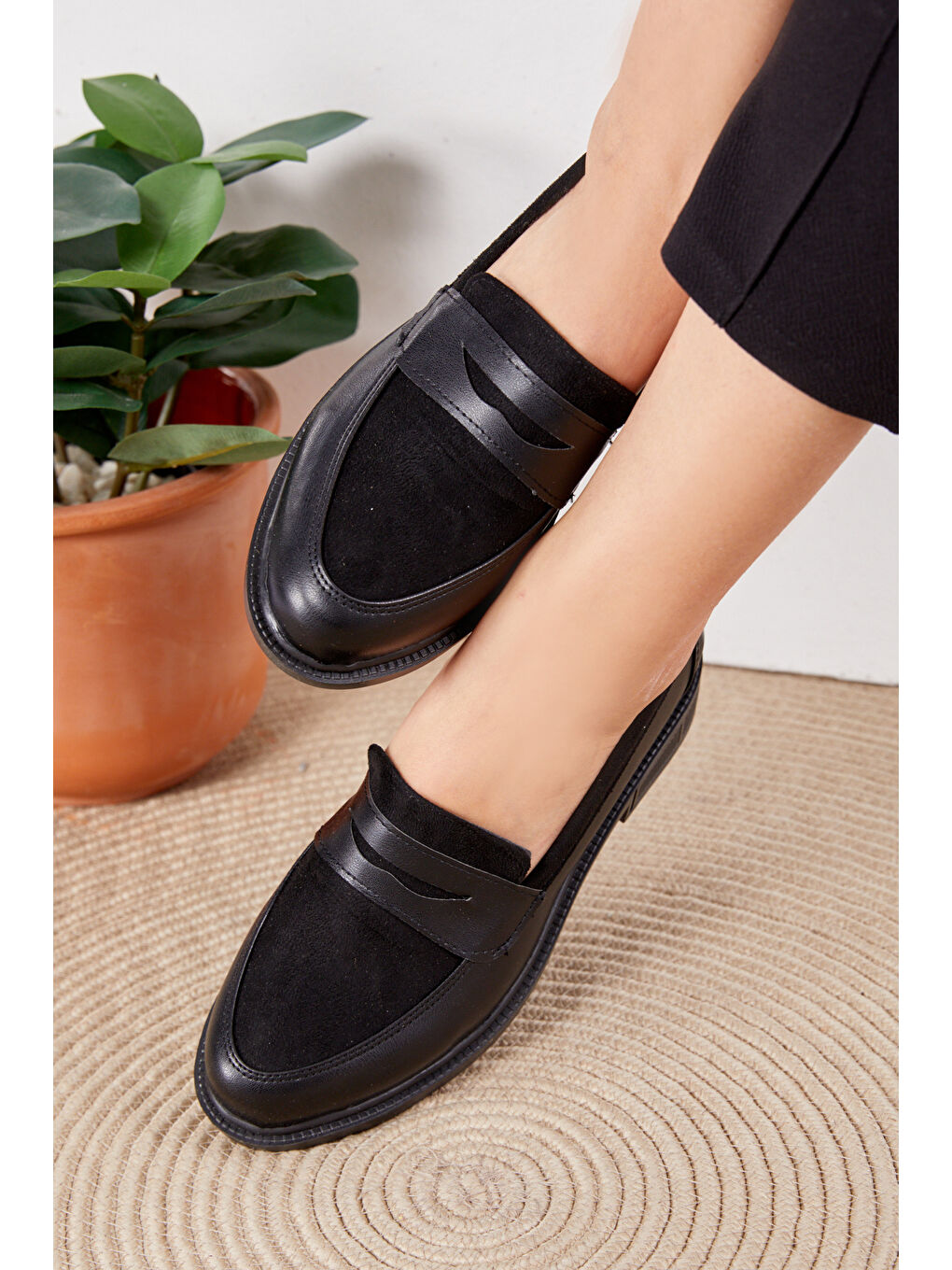 Kadın Siyah Süet Ayakkabı - 26359-1