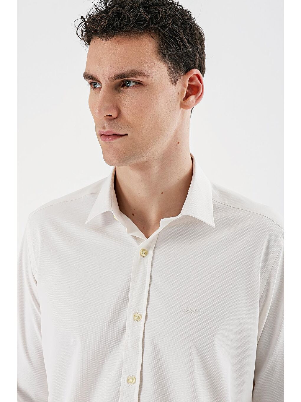 Kahverengi Açık Krem Uzun Kollu Armürlü Cepsiz Pamuklu Elastanlı Slim Fit Dar Kesim Gömlek 1004240193-5