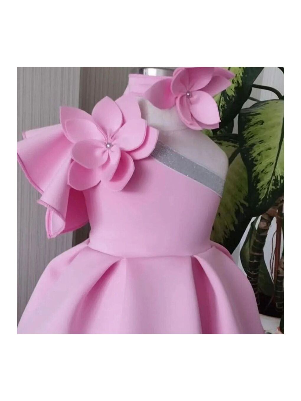 Kız Çocuk Dalgıç Kumaş Pembe Çiçekli Bandalı Tek Omuz Elbise-2