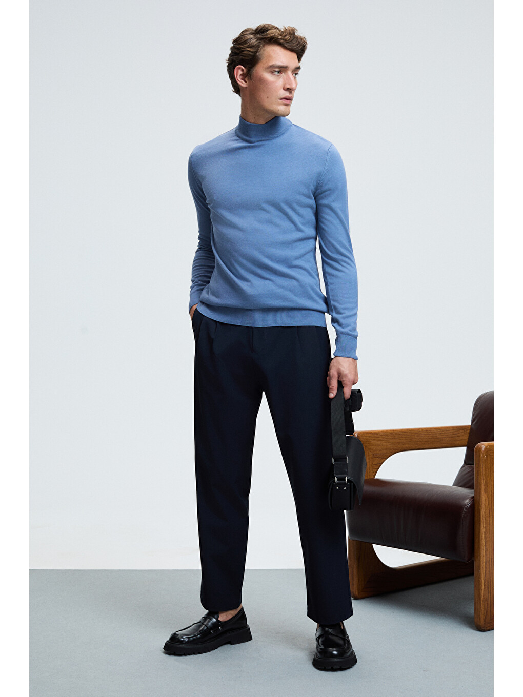 Rebel Erkek Yarım Balıkçı Yaka Basic Slim Fit Triko Mavi Kazak-1