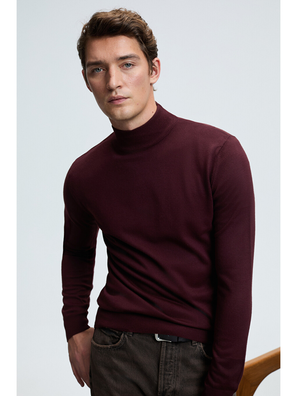 Rebel Erkek Yarım Balıkçı Yaka Basic Slim Fit Triko Bordo Kazak