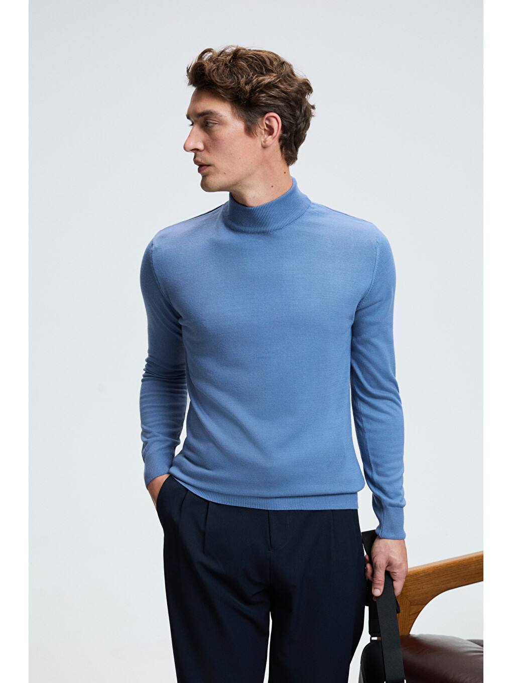 Rebel Erkek Yarım Balıkçı Yaka Basic Slim Fit Triko Mavi Kazak-2