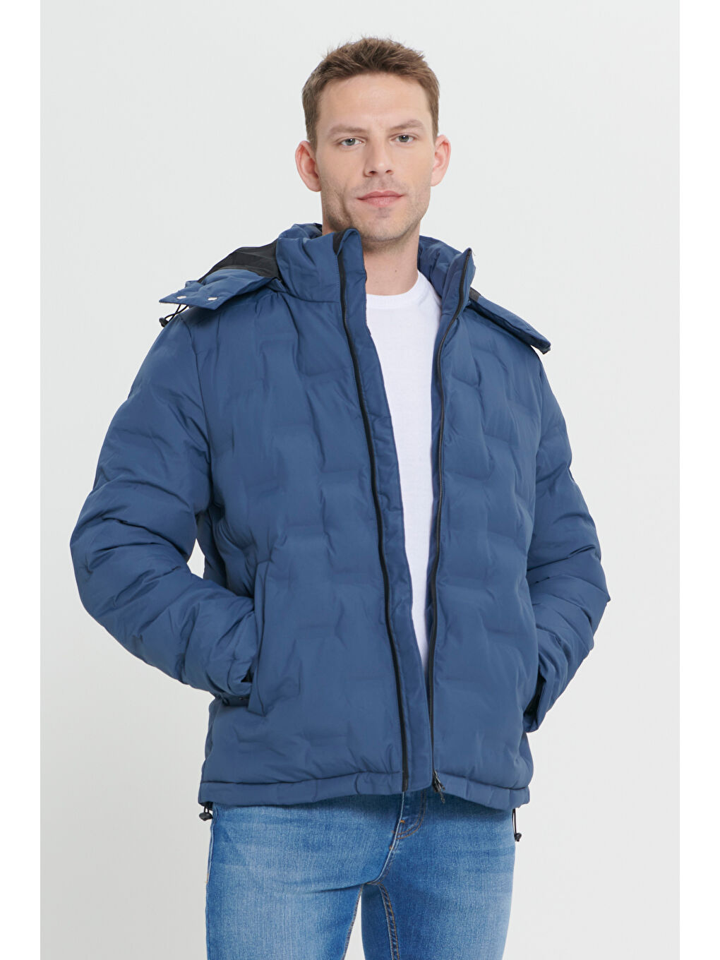 Erkek Lacivert Standart Fit Normal Kesim Kapüşonlu Desenli Mont-2