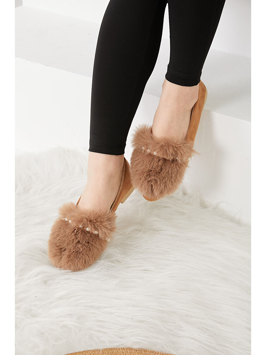 Bej Kadın Vizon İncili Tüyül Babet  - 26650-2