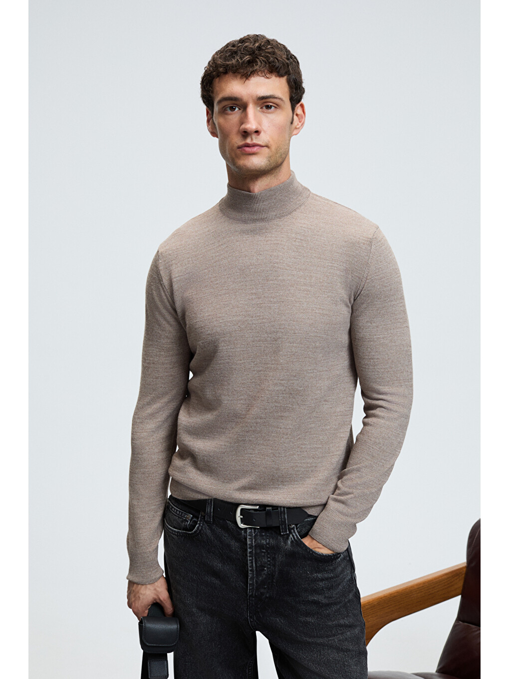 Bej Rebel Erkek Yarım Balıkçı Yaka Basic Slim Fit Triko Vizon Kazak