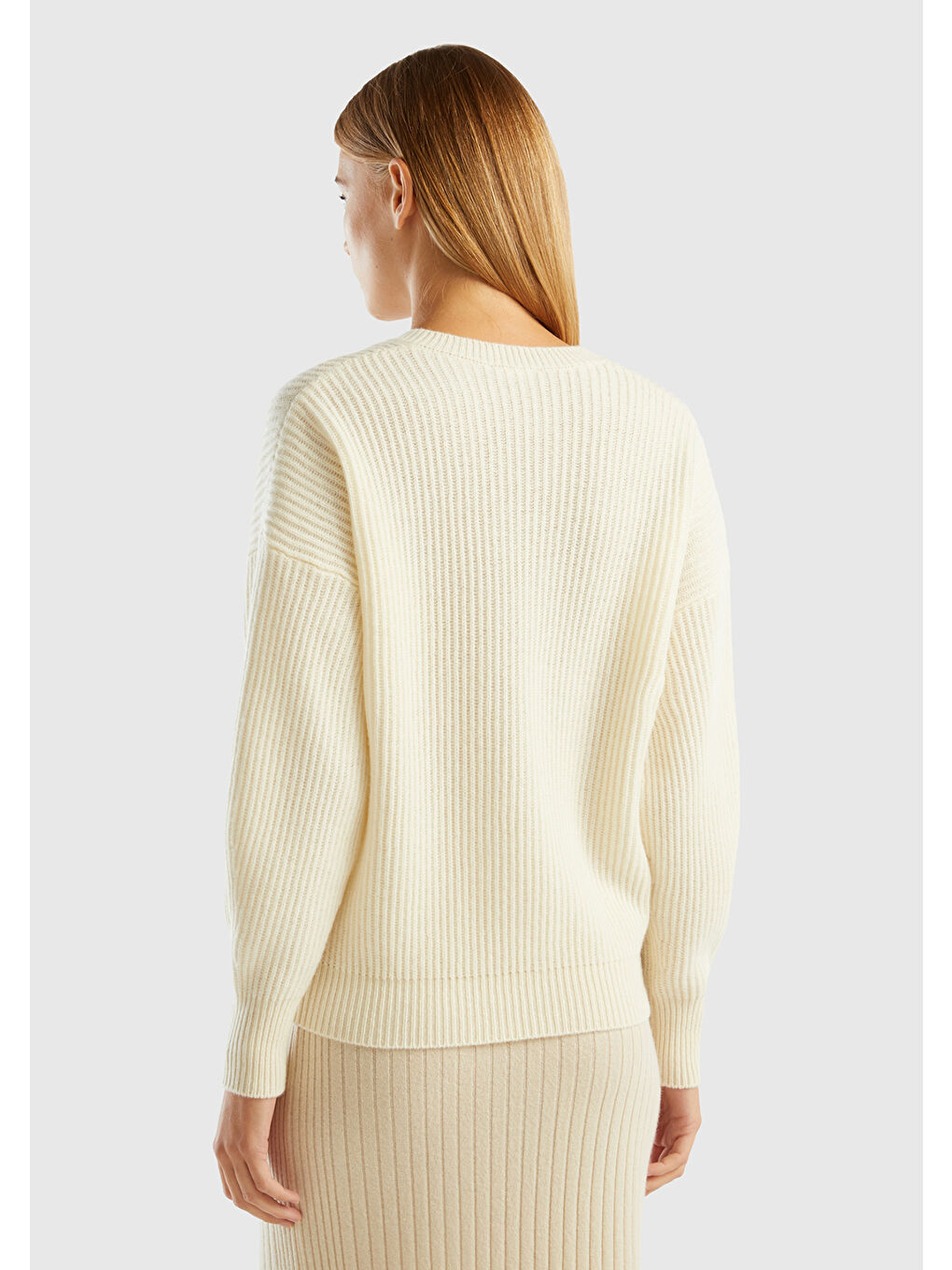 Bej Kadın Vanilya Yün Karışımlı Boxy Fit V Yaka Kazak-2