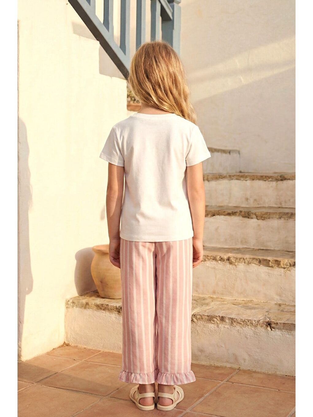 Kız Çocuk Pamuklu Beyaz Fiyonk Detaylı Tişört Pantolon Takım - Pembe Çizgili-7