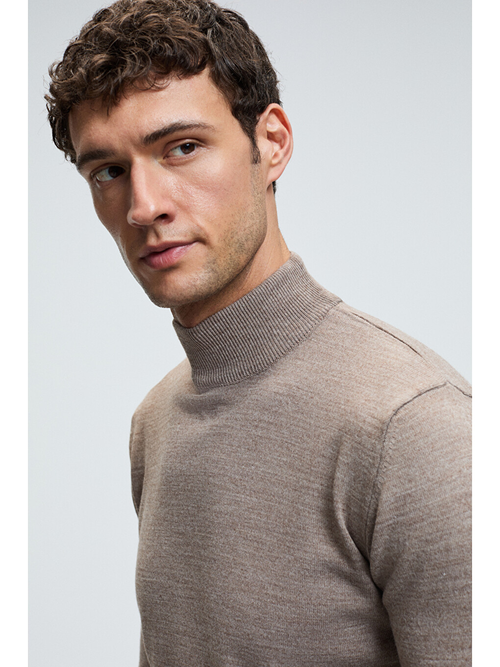 Bej Rebel Erkek Yarım Balıkçı Yaka Basic Slim Fit Triko Vizon Kazak-4