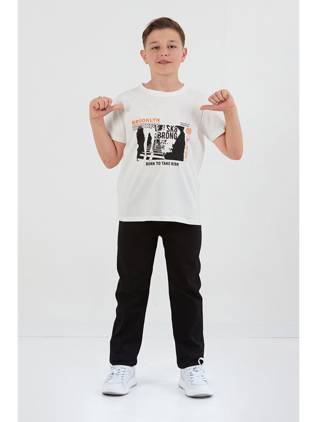 Ekru %100 Pamuk Brooklyn Baskılı Erkek Çocuk Tişört-1