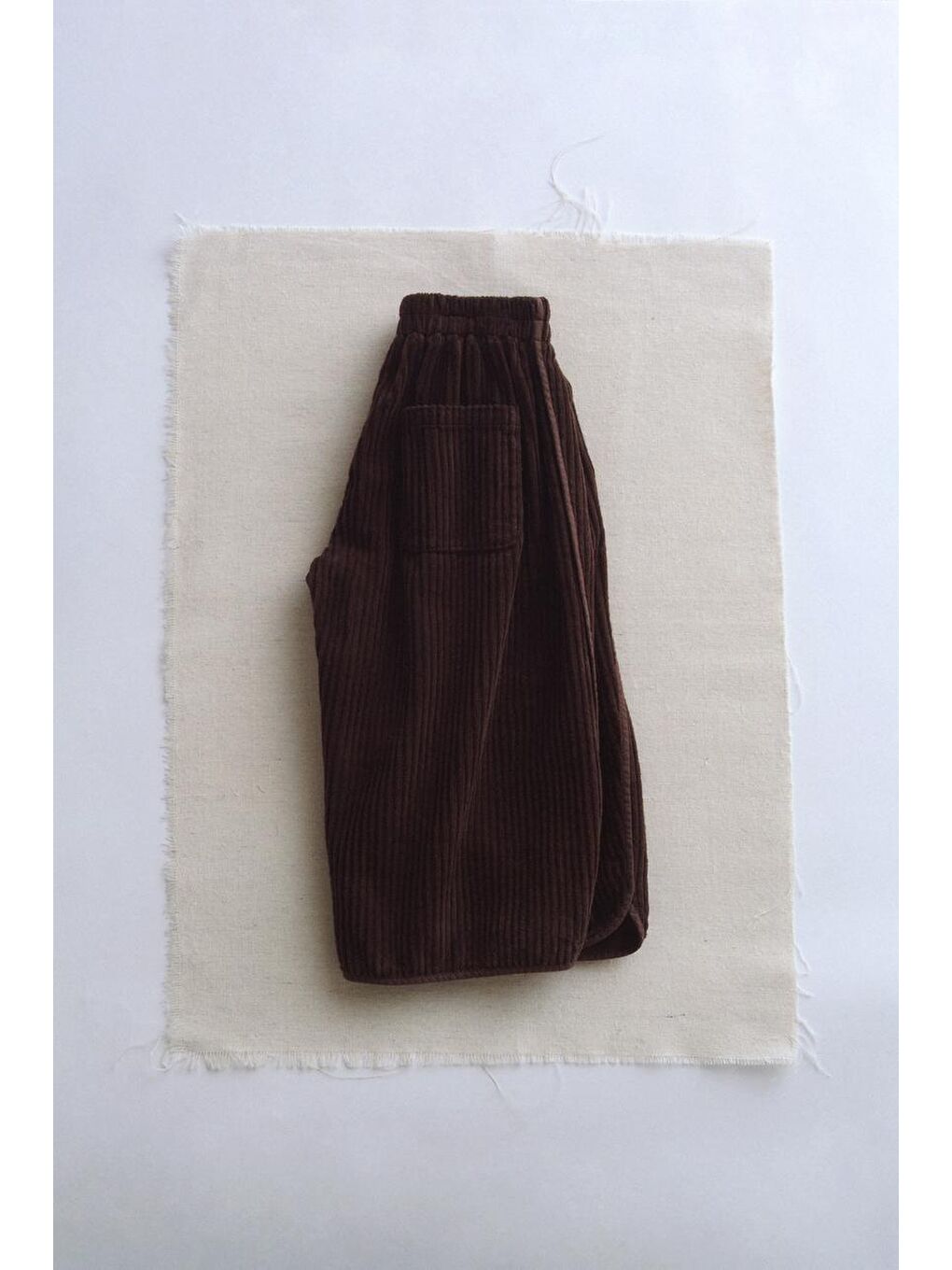 Kahverengi Unisex Kalın Düz Fitilli Pantolon-1