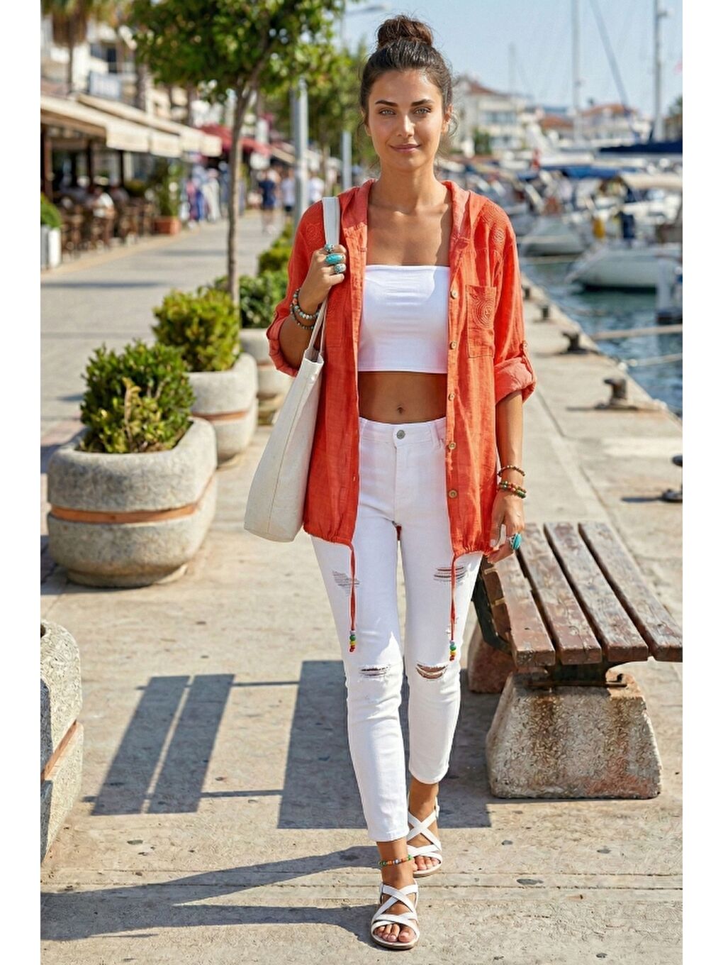 Kırmızı Narçiçeği 3/4 Kol Düğmeli Cepli Önü Nakışlı Casual Dokuma Ceket 70 65-2