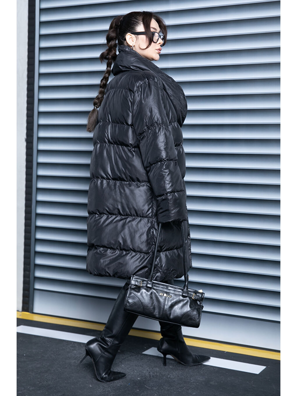 Uzun Şişme Mont Siyah - 26753-4