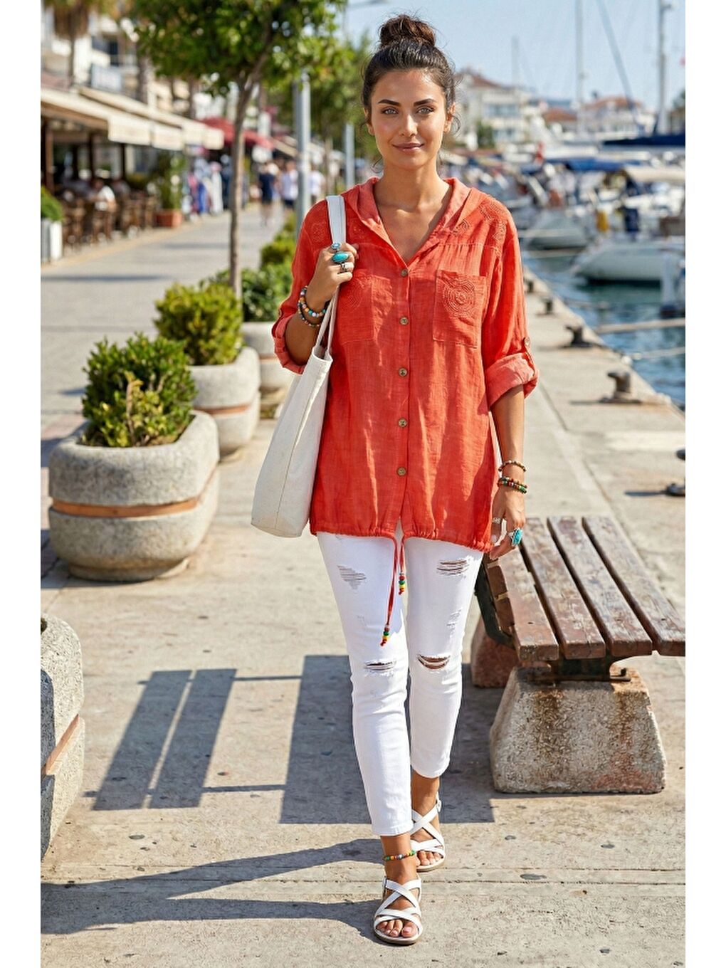 Kırmızı Narçiçeği 3/4 Kol Düğmeli Cepli Önü Nakışlı Casual Dokuma Ceket 70 65-3