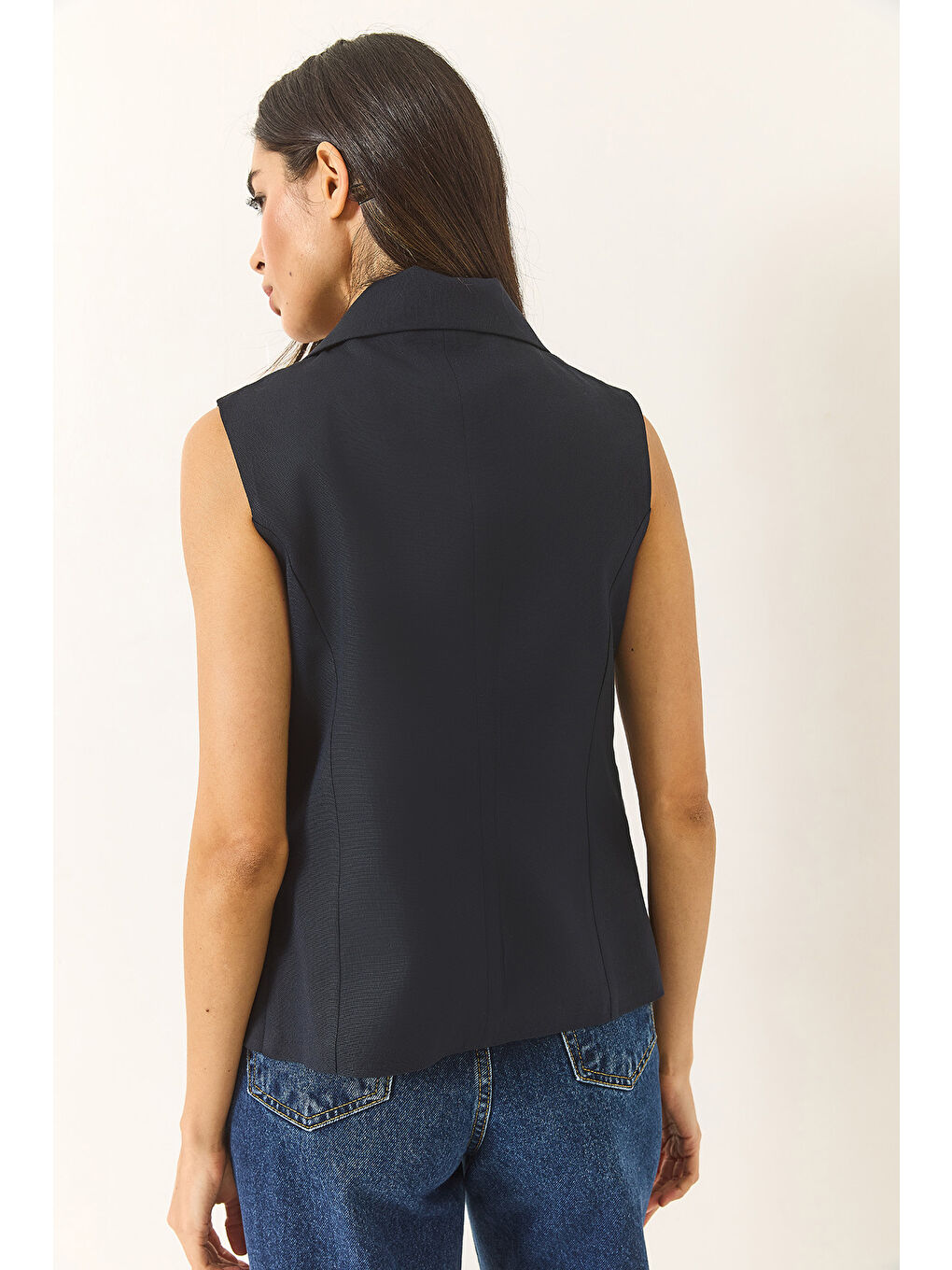 Lacivert Kadın Şal Yaka Asimetrik Kesim Yelek-4