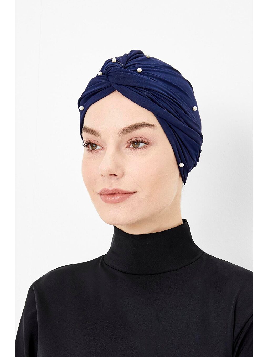 İnci Detaylı Lacivert Dolama Yüzücü Bonesi 2552