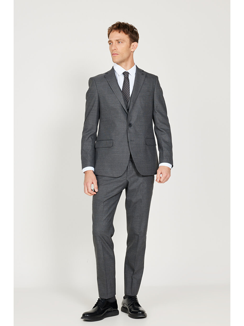 Erkek Gri Ekstra Slim Fit Dar Kesim Mono Yaka Desenli Yünlü Takım Elbise-5