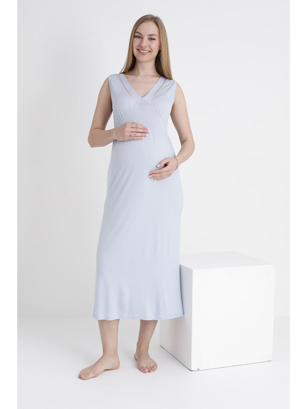 Mavi Sabahlıklı Hamile ve Lohusa V Yaka Sıfır Kol Gecelik Takımı-3